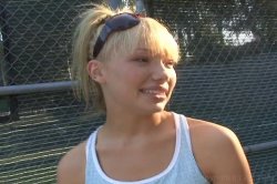 Captura de 'Lesbian Teen Hunter 4' nº 4