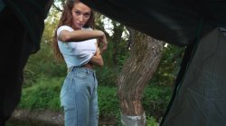 Captura de 'Fucking & Camping, Adventure's Best by Laura Quest S01E05' nº 39