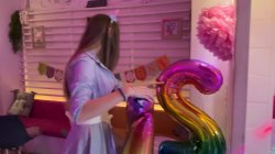 'Birthday Sex Tape, Adventure's Best by Laura Quest S01E07' screenshot nº 21