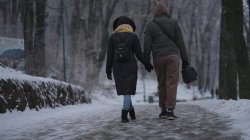 'Winter Magic, Adventure's Best by Laura Quest S02E01' screenshot nº 101