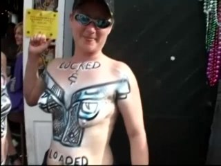 Mardi Gras - Boobs For Beads!! - Cena9 - 4