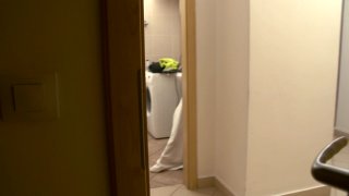 Pisseuse Mia Diamond - Escena3 - 1