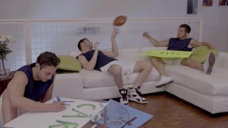 Sex Education - Szene4 - 1