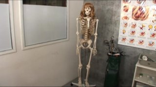 Frauenklinik St. Olli - Sperma Spritzen - Scene3 - 1