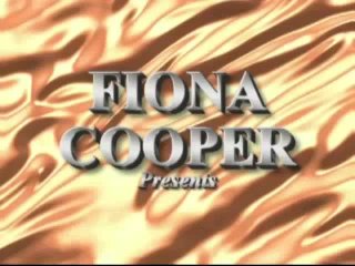 Fiona Cooper 118 - Nicola, Melita &amp; Catherine - Scena1 - 1