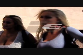 Mr. Big Dicks Hot Chicks - Escena5 - 1