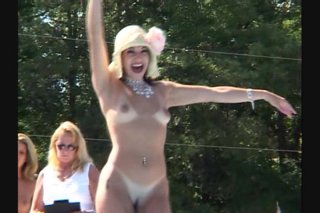 Buttman At Nudes A Poppin&#39; 15 - Szene12 - 3