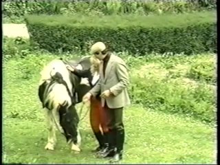 Riding School Ravers - Scena1 - 5