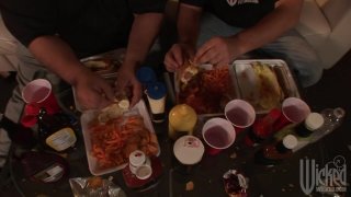 Vintage Features 4 - Scene1 - 1