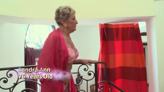 60 Plus MILFs #3 - Scène2 - 1