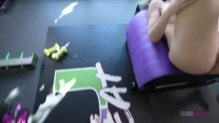 Bree Brooks in Free Use Spring Break - Scena2 - 5