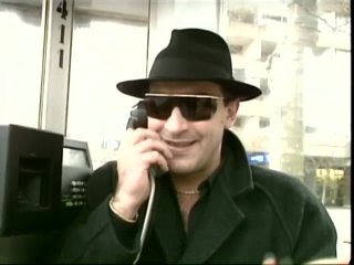 Viol Au Telephone (Telephone Theft) - Escena2 - 4