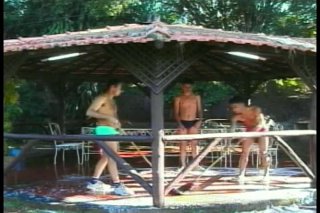 Hot Chicks/Big Dicks: Super Bi-Way - Szene1 - 1