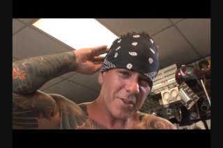 4-Hour Tattoos - Cena10 - 1