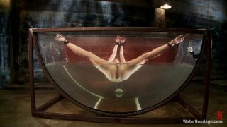 Water Bondage - Featuring Ariel X - Bound, Soaked, Fucked and Dunked - Szene3 - 4