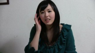 Married Women Embarrassed Observing Another Masturbating - Szene13 - 1