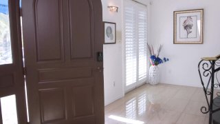 Interracial Cuckold Threesomes 2 - Cena2 - 6