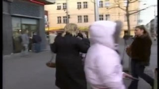 Traut Euch! 15 (Cheer Up! 15) - Scène3 - 1