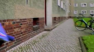 Ivonne unschuldig...?...Vergiss es!!! - Scene1 - 1