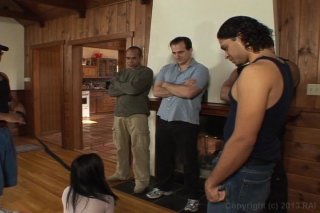 Gangbang Blowjobs 2 - Scène7 - 2
