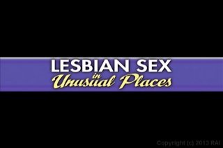 Lesbian Sex In Unusual Places - Escena1 - 1