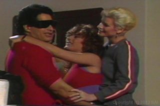 Debbie Goes To College - Escena1 - 3