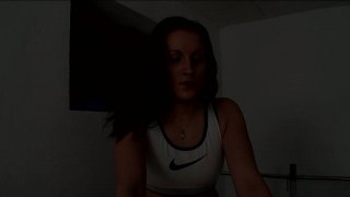 Junge Huhner Alte Sacke 14 - Scene4 - 1