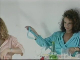 Geile Fruchtchen (Horny Fruits) - Scena2 - 2