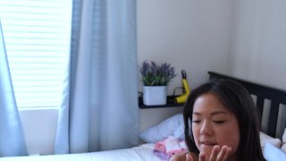 18YO Pierced Teen Tits - Cena3 - 1