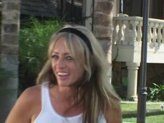 Pussy Playhouse 6 - Scene2 - 1