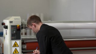 3 Stunden Buero Miezen - Scene4 - 1