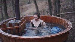 'Car Sex & Hot Tub Delights, Adventure's Best by Laura Quest S02E02' screenshot nº 48