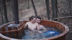 'Car Sex & Hot Tub Delights, Adventure's Best by Laura Quest S02E02' screenshot nº 49