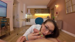 'Hot Romanian Teacher Gets Facial From Student' screenshot nº 54