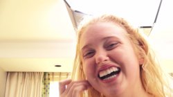 Captura de 'Everyone Loves Chloe Cherry' nº 48