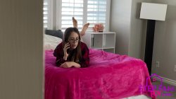 'I Fuck My Nerdy Step Sister's Ass For Her First Time' screenshot nº 17