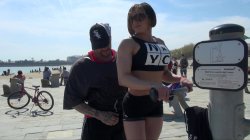Captura de 'Rob and the strong Karyn' nº 13
