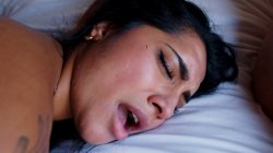 'Yasmina Khan Enjoys Happy Hour Double Penetration Creampie' screenshot nº 92