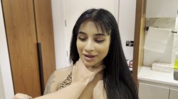 Captura de 'My House Before Clubbing I Make My Husband Cum in My Ass Before We Leave to the Club' nº 16