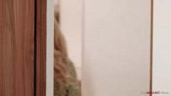 Captura de 'Horny Redheaded Stepdaughters' nº 10