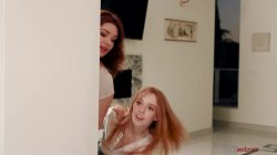 Captura de 'Horny Redheaded Stepdaughters' nº 15