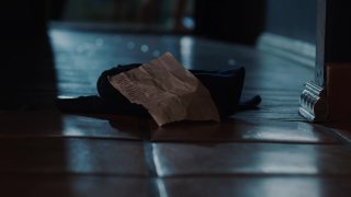 Digging Up The Past - Escena2 - 6
