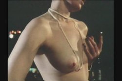 'Deep Inside Samantha Fox' screenshot nº 121