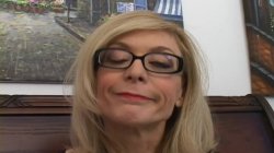 Captura de 'Nina Hartley & Joe Loughlin Suck and Facial Collector Scene' nº 12