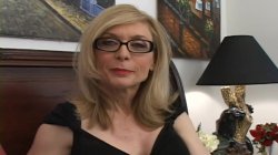 Captura de 'Nina Hartley & Joe Loughlin Suck and Facial Collector Scene' nº 20