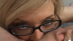 Captura de 'Nina Hartley & Joe Loughlin Suck and Facial Collector Scene' nº 82