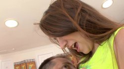 Captura de 'My Crazy Family 3' nº 113
