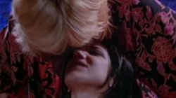 Captura de 'Classic 90's Lesbians' nº 109