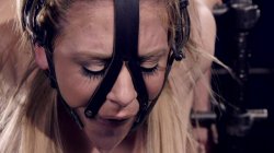 Captura de 'Device Bondage - Hot Blonde In Harsh Device Bondage' nº 55