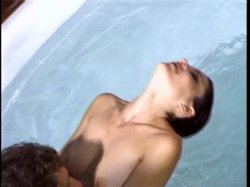 Captura de 'Gia's Pool Party' nº 112